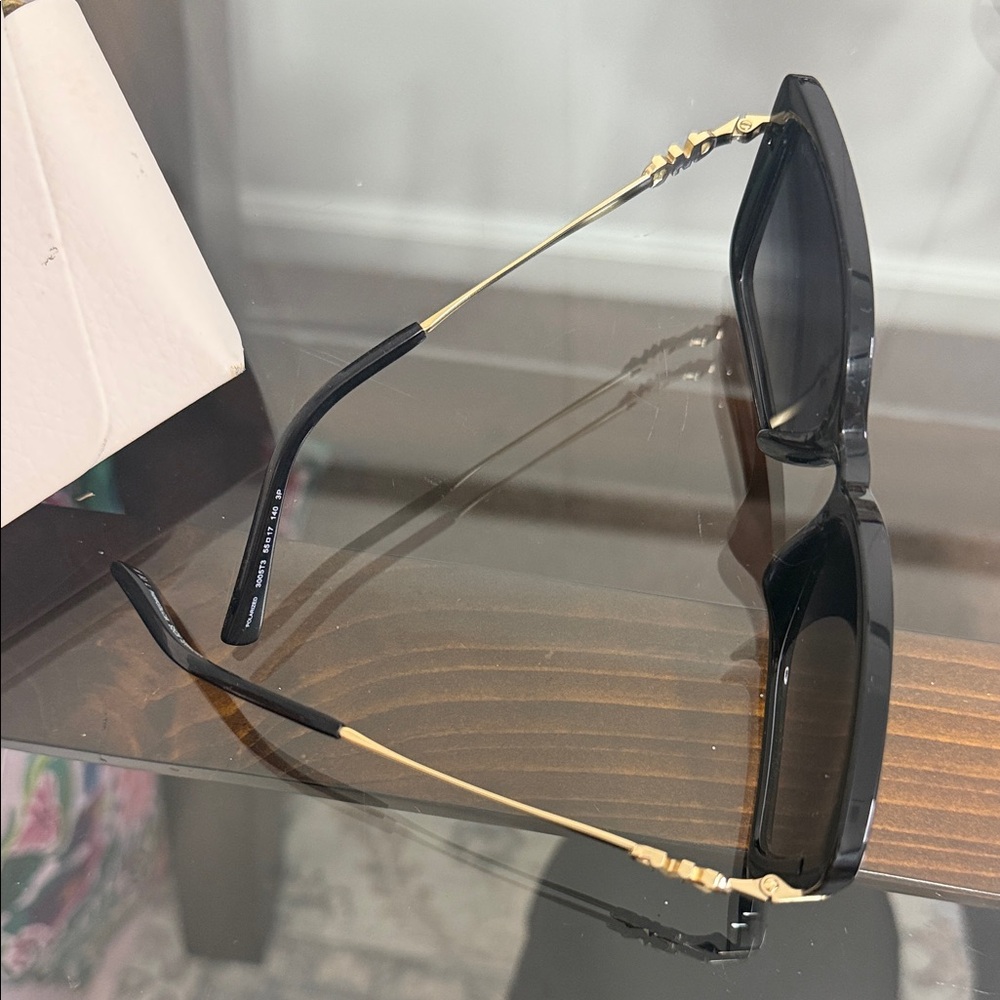 Michael Kors Black Square Sunglasses - Picture 4 of 5